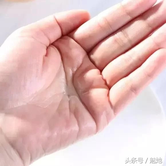 鸡皮肤背部痘印怎么祛除,去后背痘去鸡皮的方法