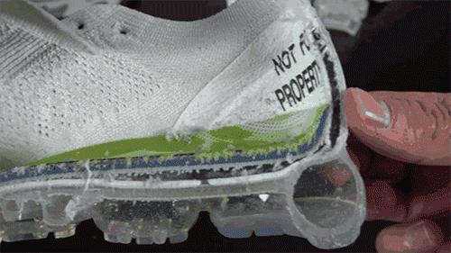 气垫鞋踩钉子的好处,气垫鞋炸了是什么感觉