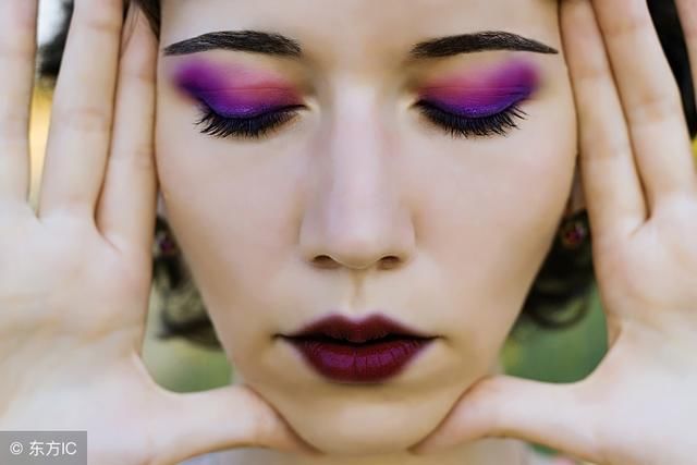 hm鍏ㄧ悆褰╁,hm褰╁