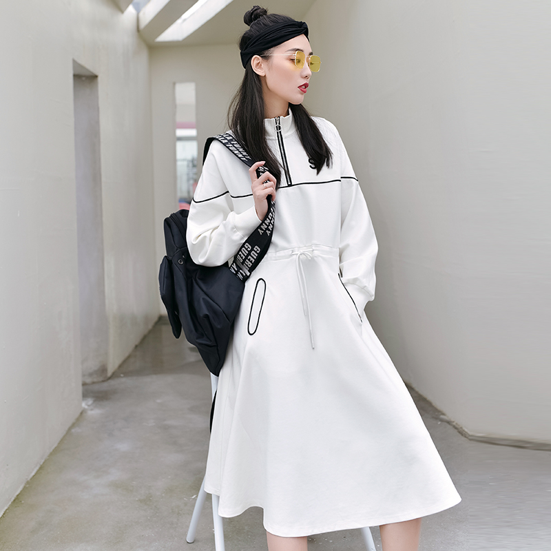 酷酷女孩服装店铺装修,酷酷女孩衣服店铺推荐