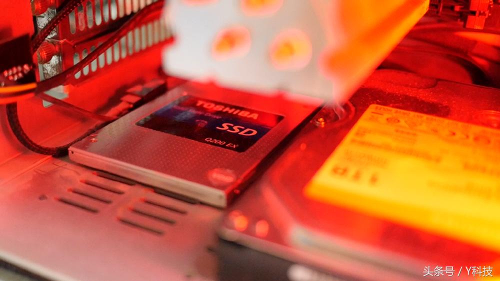 东芝q200ex固态硬盘怎么样,东芝r300笔记本加装固态硬盘