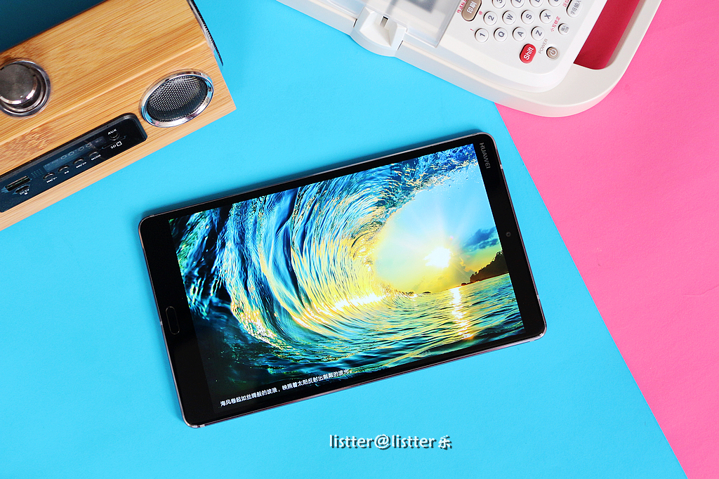 华为平板m5打和平精英,华为平板m5与m5青春版有何区别