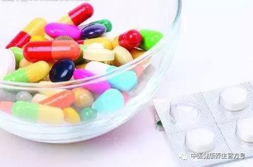 保健品、食品、药品咋鉴别？猴头菇饼干、阿胶糕等有药用价值吗？