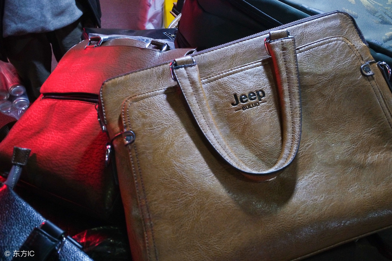 真皮包有折痕怎么处理,真皮包上有硬痕怎么办