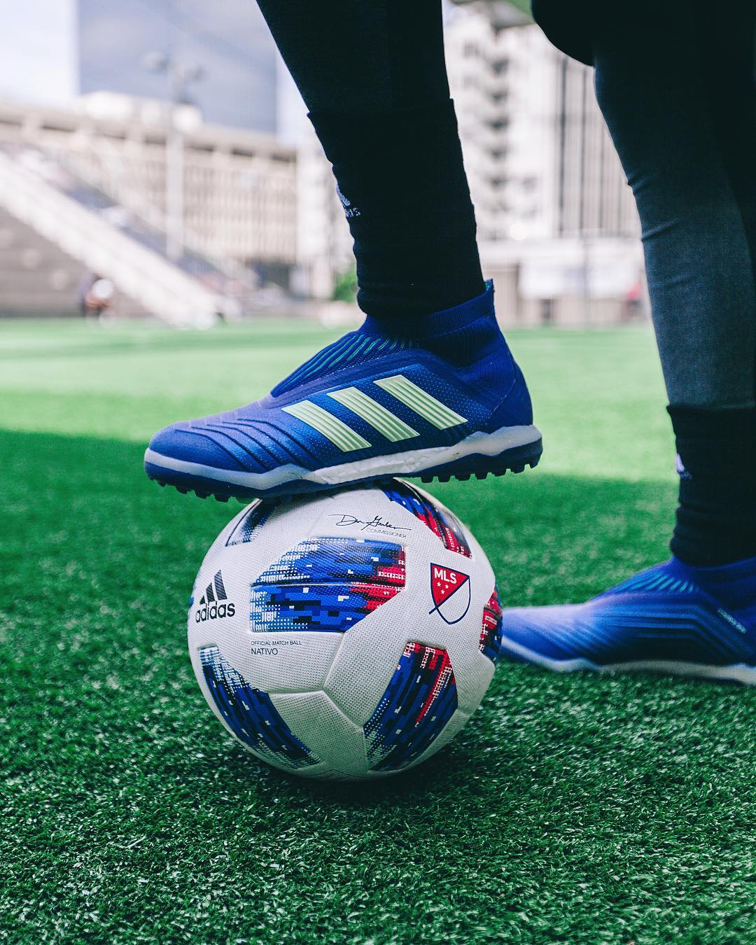 2020年enjoyz足球鞋评测,enjoyz足球鞋