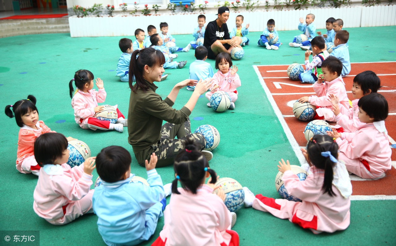 春天下雨后小孩容易感冒,春季天气闷热宝宝反复感冒