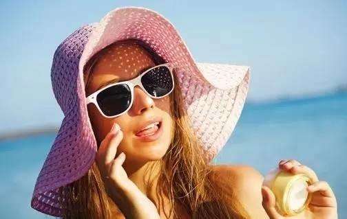 老人斑和老年斑的区别,摆脱老年斑最靠谱的5个方法