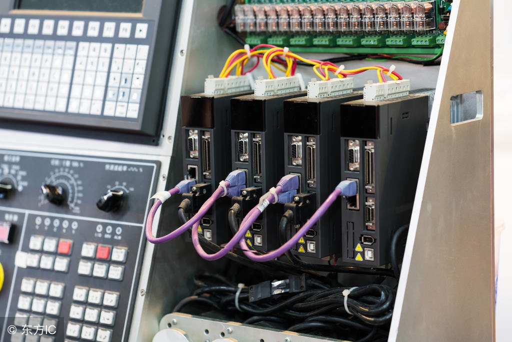 plc基础知识入门如何操作,电工零基础学习plc实例分析梯形图