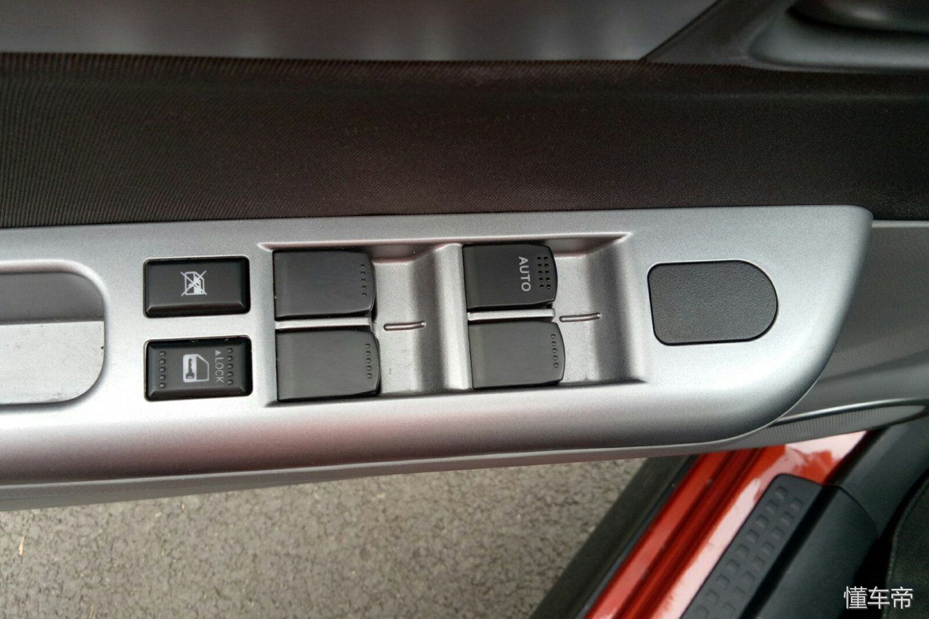 16款雨燕1.3手动价格,16款雨燕新车价格