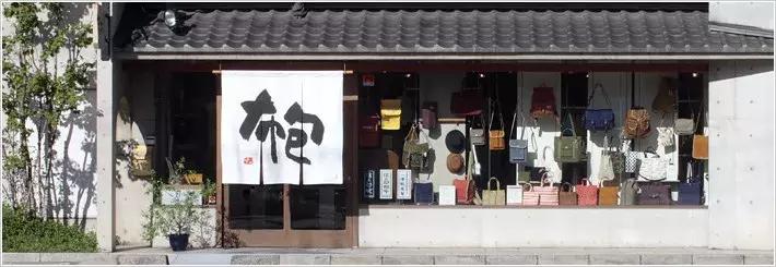 全世界只有京都一家门店，50年前的包，他说依然可以1天做同款