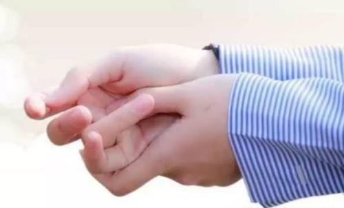 得了颈椎病，手麻怎么办？