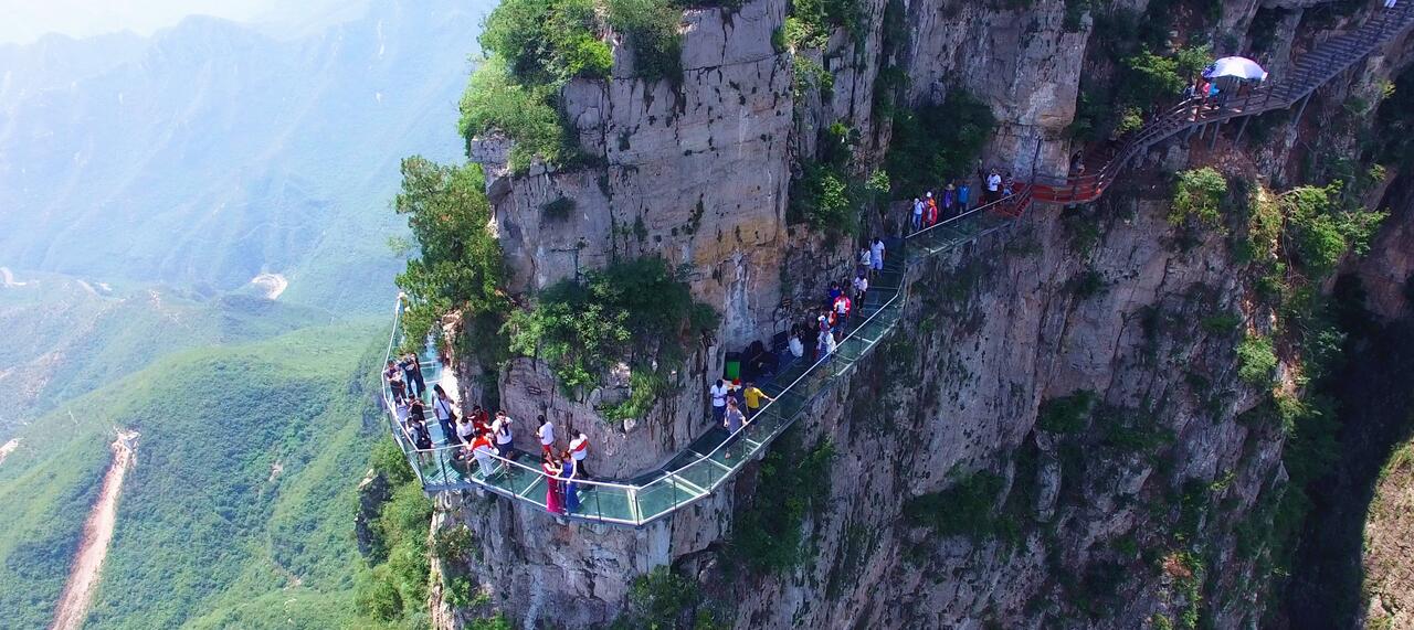 玻璃栈道玻璃会碎吗,玻璃栈道有破碎危险吗