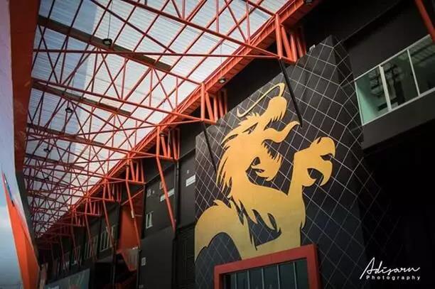 盘点：炼尸房边、大海之滨和群山环绕的泰国十大神奇球场