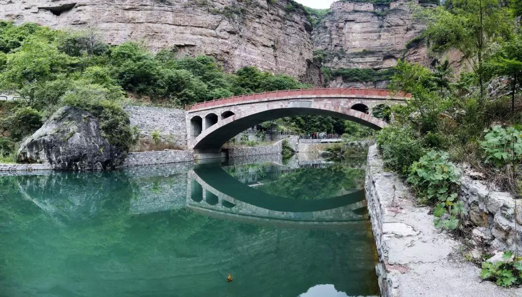 身未动心已走在梦想的路上,身未动心已远自驾