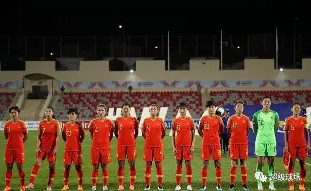 中国女足3-4不敌日本的原因,中国女足向球迷道歉