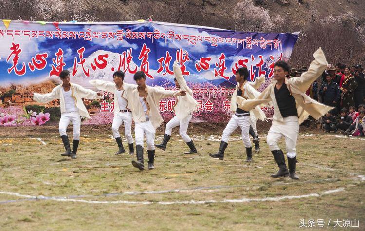 甘孜丹巴美女谷,甘孜藏族自治州美人谷