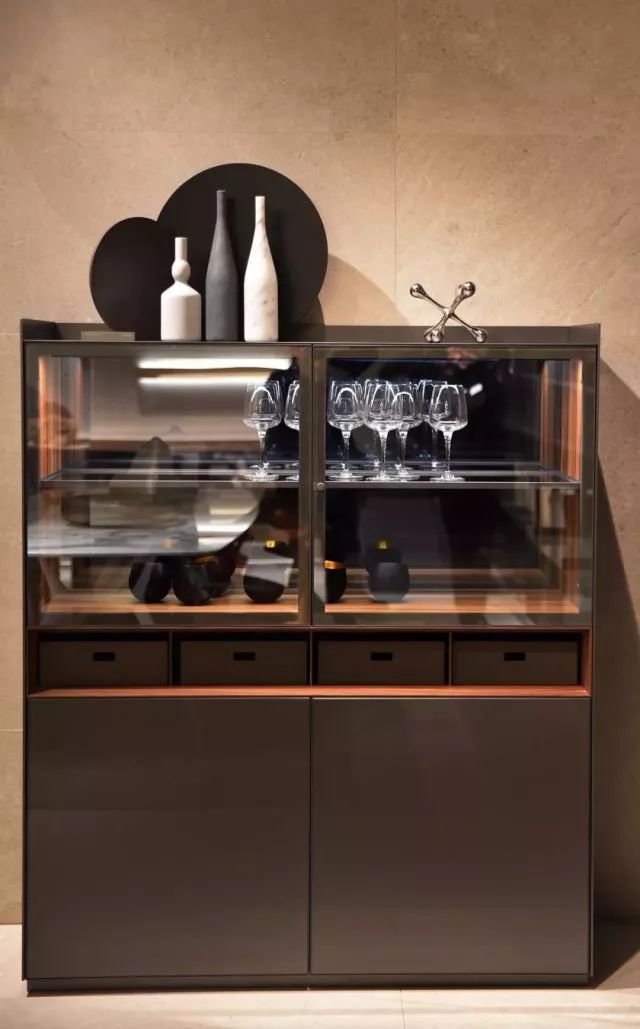 逛米兰家居设计展,凯悦家居馆