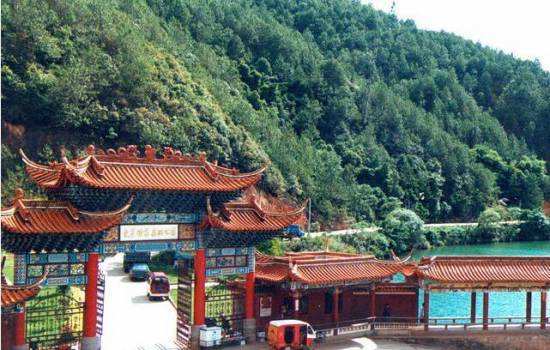 清迈自由行怎么玩,清迈自由行攻略白庙