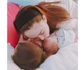 关晓彤连续七年为鹿晗庆生视频,关晓彤连续七年给鹿晗庆生