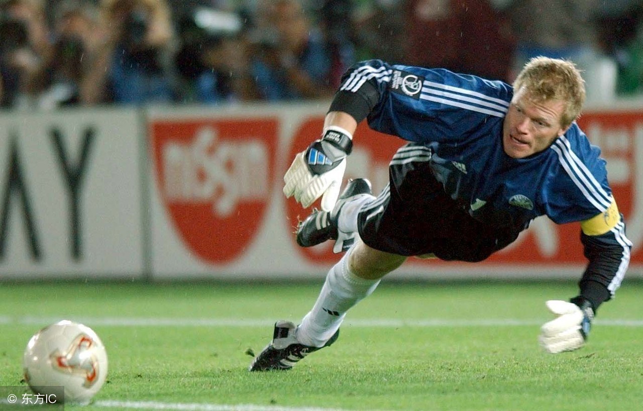 为什么守门员很少喝水,守门员为什么老是喝水