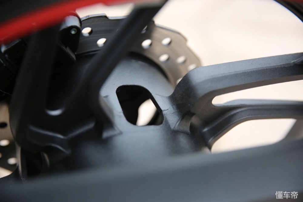 豪爵dr160过弯,豪爵dr160长距离测试