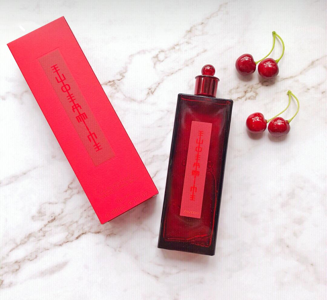 资生堂悦薇水乳滋润型测评,资生堂悦薇水乳和红妍肌