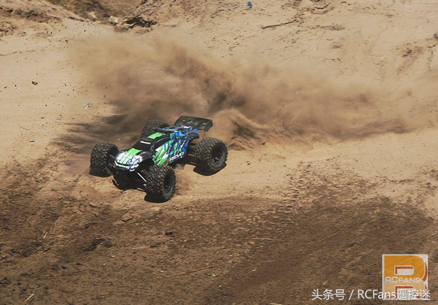 潮白小怪兽,潮白怪兽作品大全