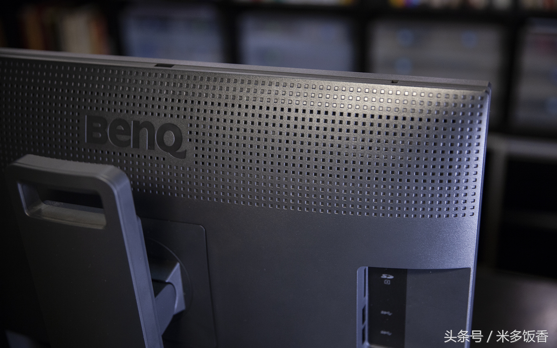 sw240显示器和苹果显示器对比,sw240显示器与苹果显示器