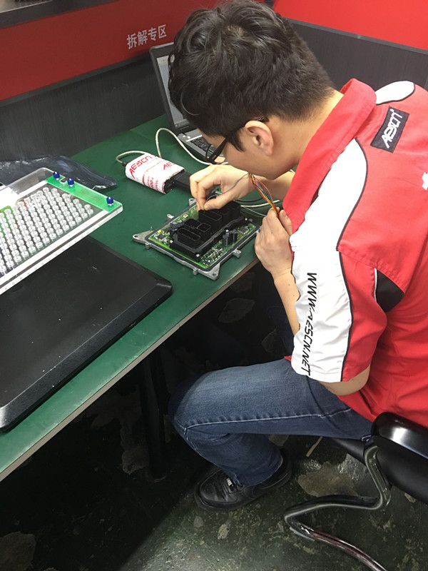 宝马的n20发动机和b48有什么区别,宝马哪几款车是搭载的n20发动机