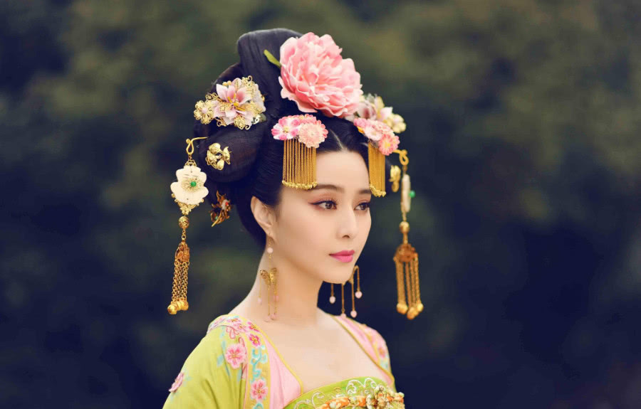 范冰冰上学的照片,范冰冰清纯图片早期