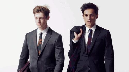 miniso抖音旗舰店,miniso名创优品hellokitty盲盒