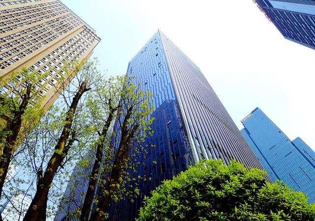 持续走高的两江四岸物业Z0179