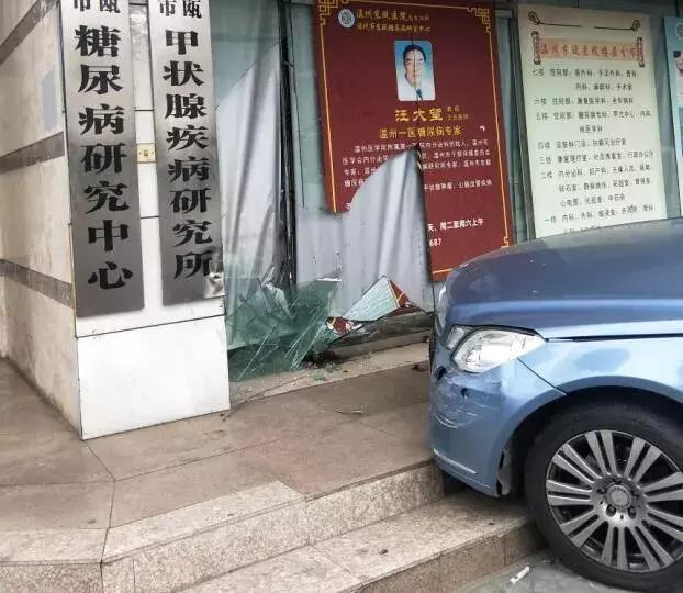 错把油门当成刹车撞死人判几年,错把油门当刹车撞死人判死刑