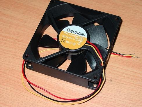 cpu散热风扇异响怎么换,怎么拆cpu风扇和cpu