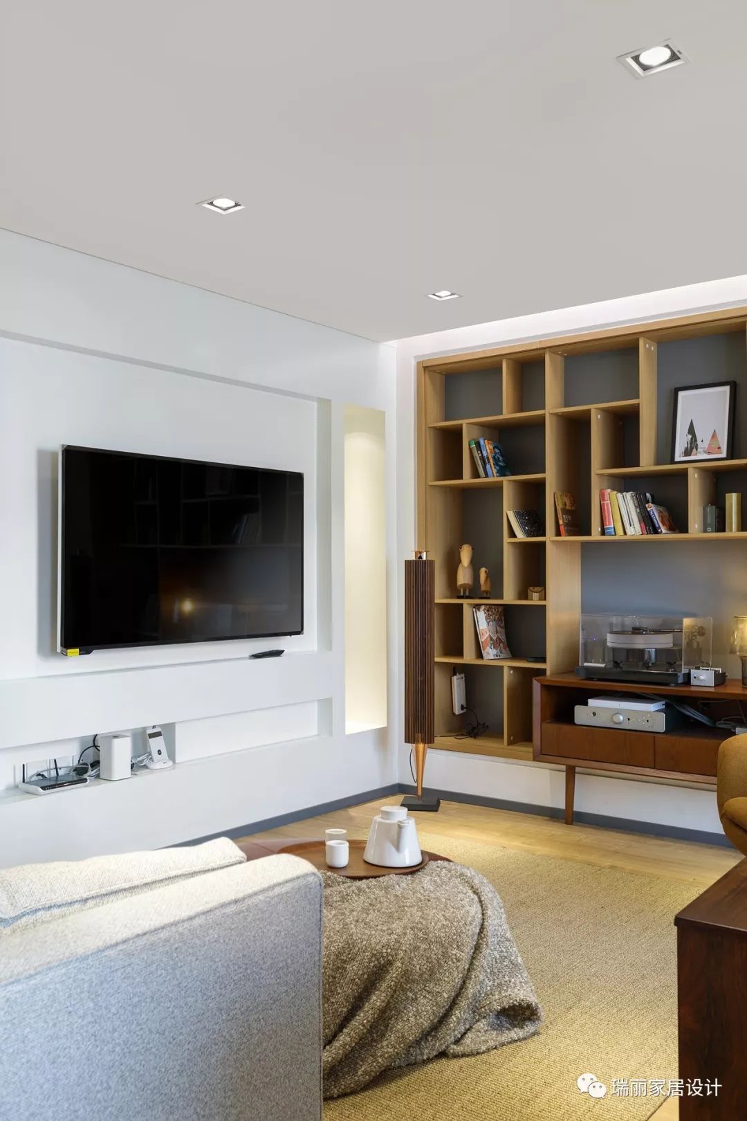 阳光充足胜过一切过去的诗句,适合阳光明媚的早晨诗