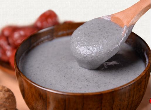 80岁老人的真实讲述,黑芝麻糊适不适合80多岁的老人吃