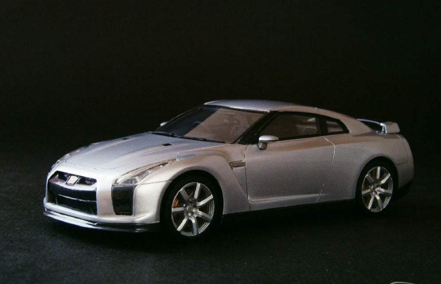 gtr属于什么牌子的车,混血的gtr还是平民超跑吗