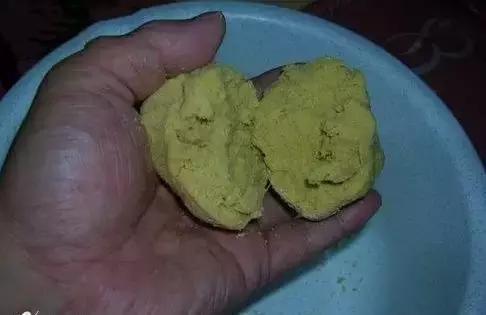 爆炸钩怎么上饵图解防挂底,爆炸钩钓法多久换饵为好