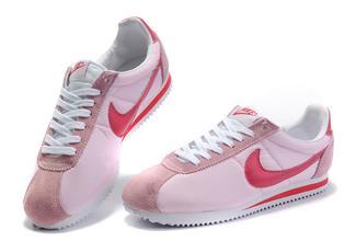 nike阿甘鞋经典款,nike历史上配置最高的球鞋