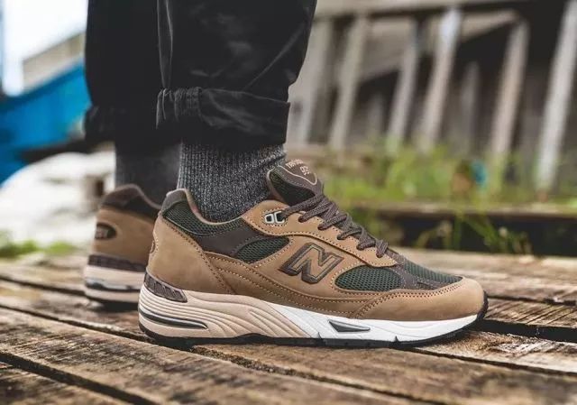 巴黎世家老爹鞋吐槽视频,巴黎世家老爹鞋triples纯黑新老款