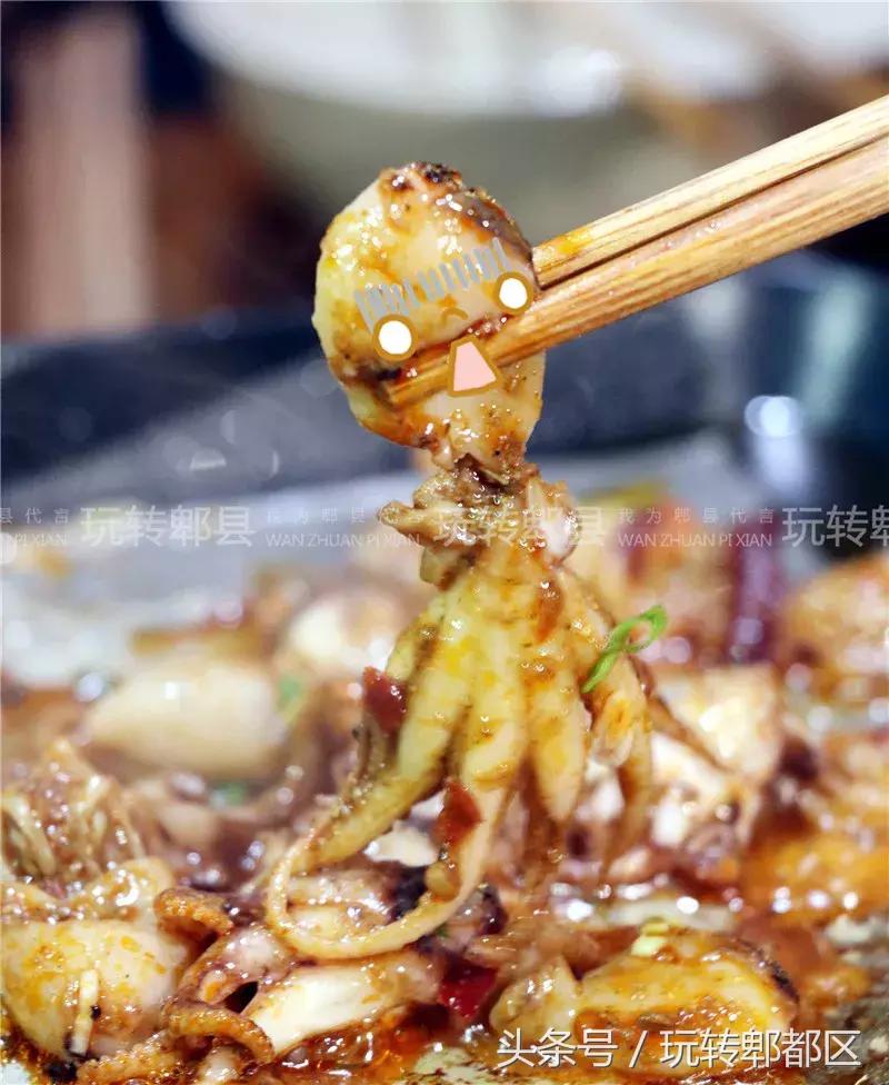 又一家高颜值花园音乐烤吧入驻郫都，趁五一快去痛快的搓一顿吧！