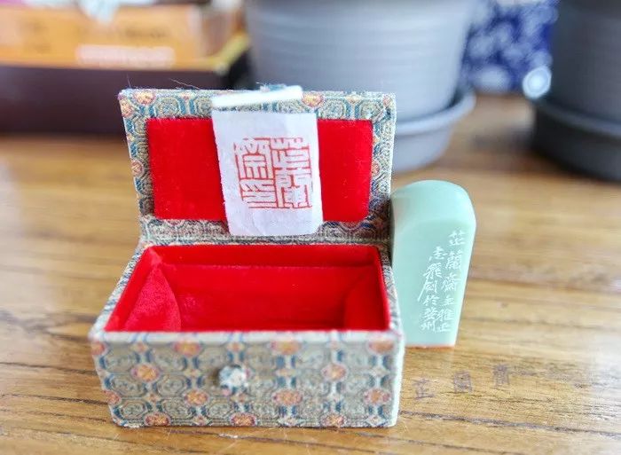 2018年4月师友赠书录（下）韦力撰