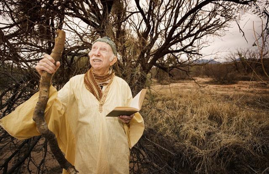 230年前美国一艘船来中国，狂卷20个亿，一种“植物黄金”被挖空