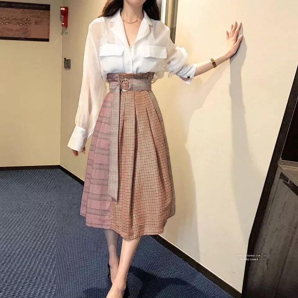 怎么练成朴素干净的气质,如何做一个气质穿搭