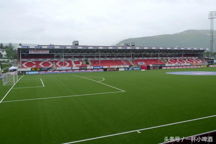 挪威绝美足球场,挪威诺夫顿岛球场