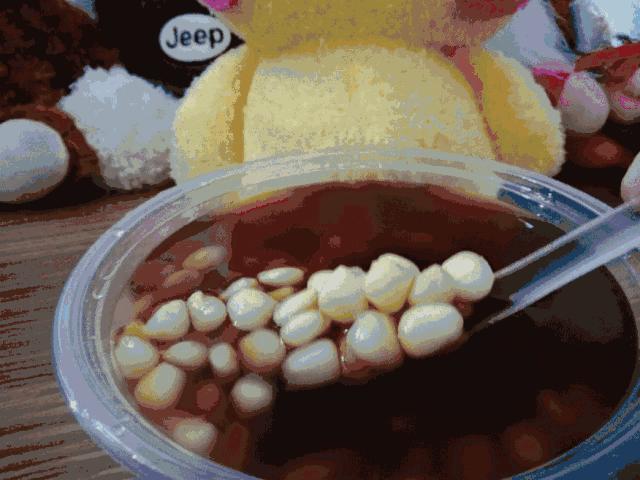 一碗螺蛳粉爱上一座城,一碗螺蛳粉只吃一半