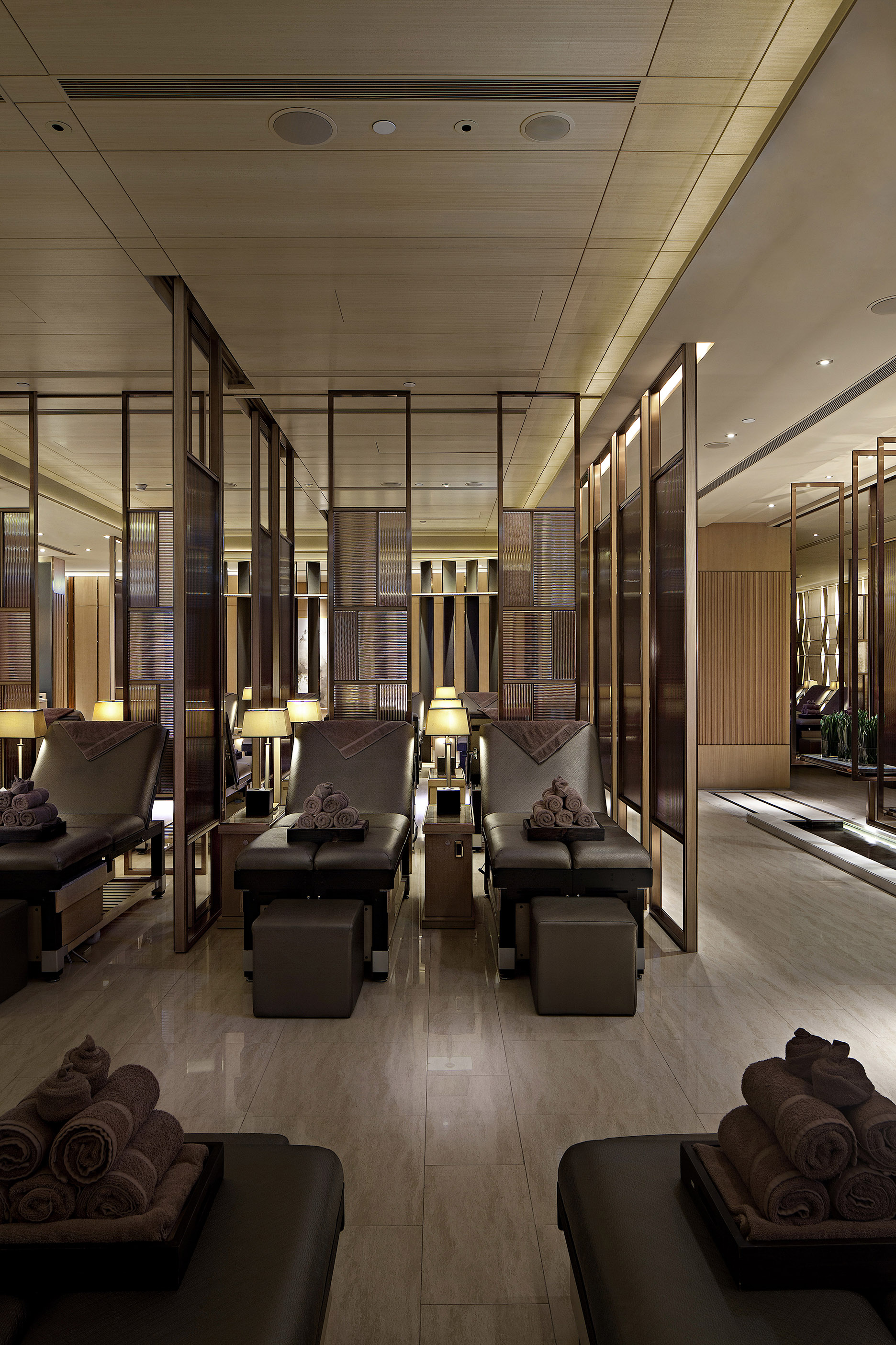 婢抽棬鍚夋簮姘寸枟,婢抽棬澹瑰彿姘寸枟