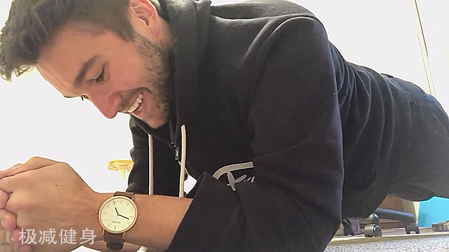 每天平板支撑2分钟30天效果,平板支撑30天的变化图