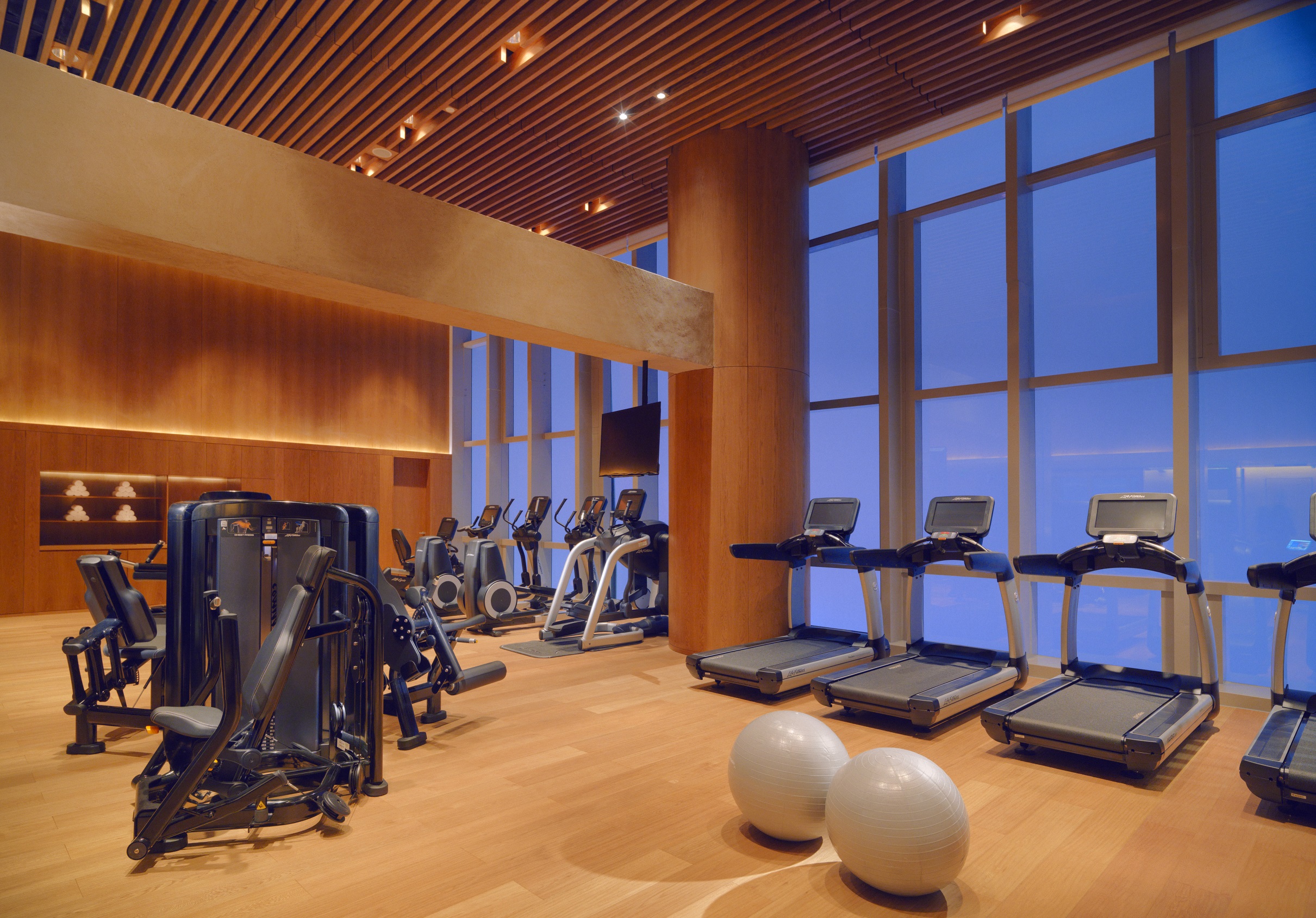 广州柏悦酒店,广州柏悦酒店自助餐