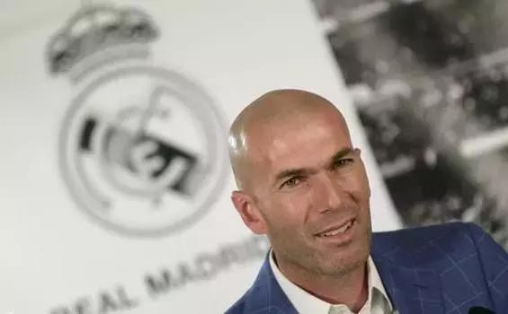 齐达内一代宗师集锦,玄学大师齐达内图